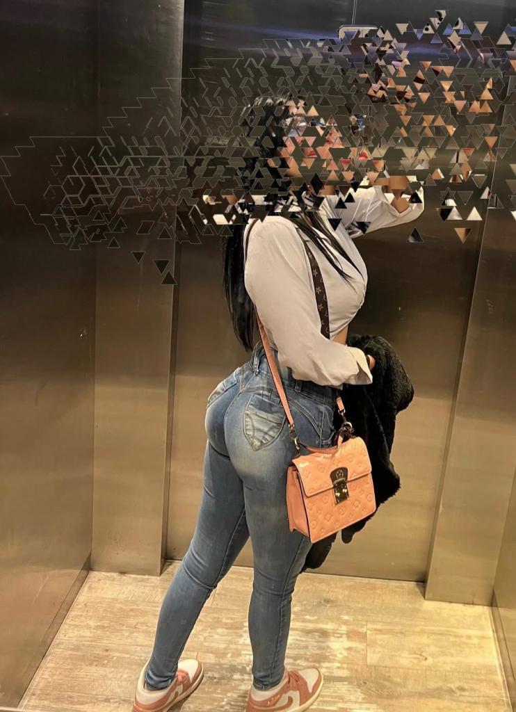 Chica busca chico en Alicante: 