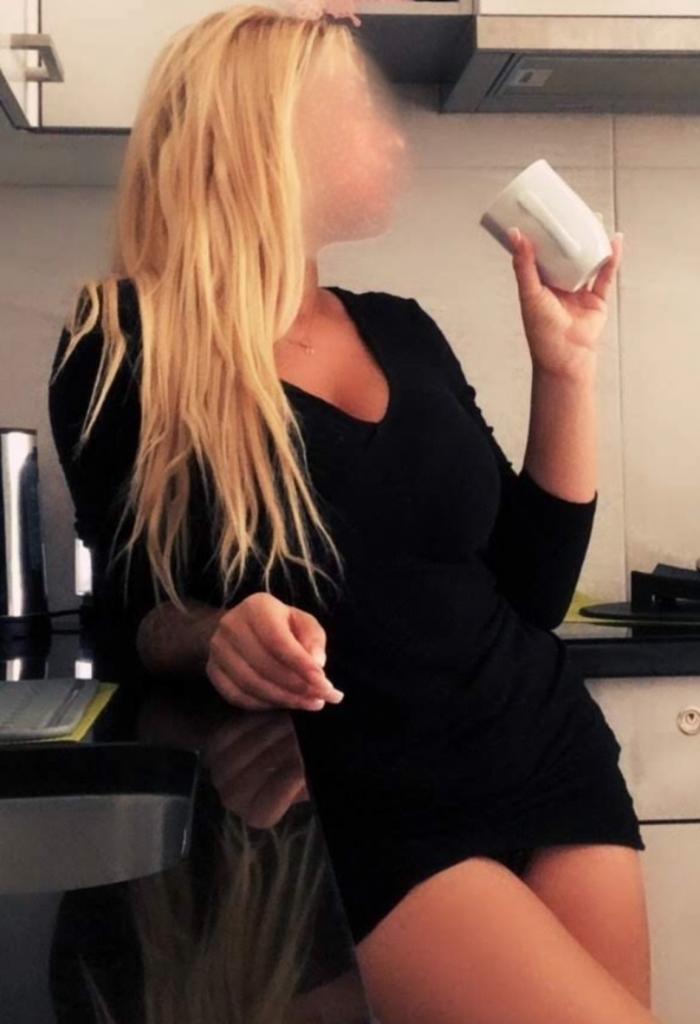 Chica busca chico en Sevilla: 