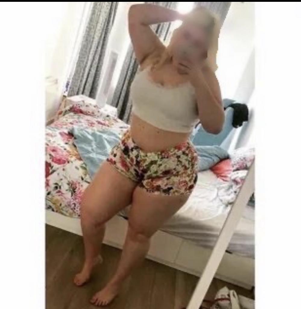 Chica busca chico en Granada: 