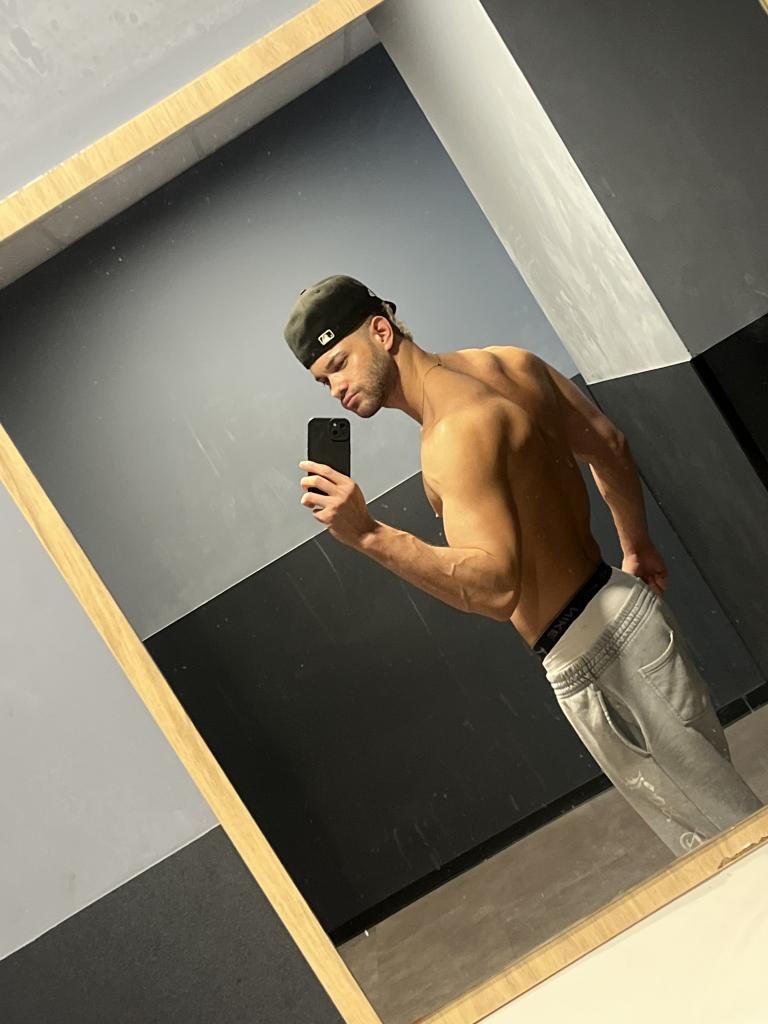 Chico busca chica en Madrid: 