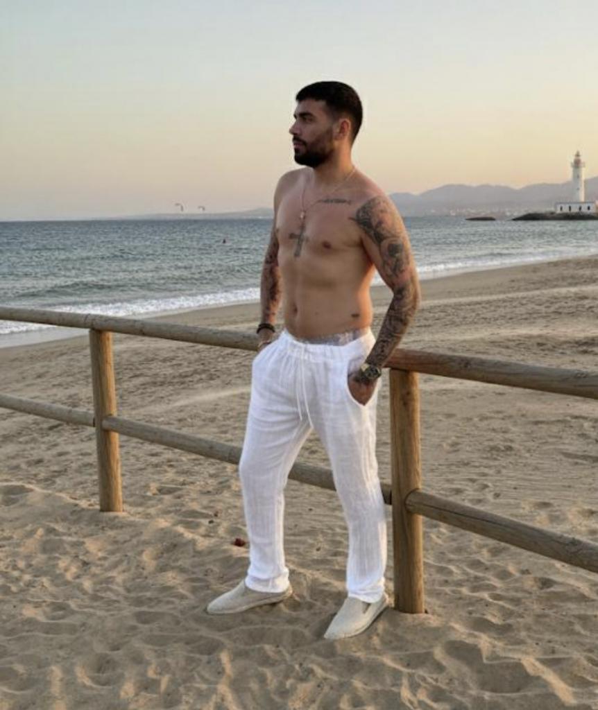 Chico busca chica en Huelva: 