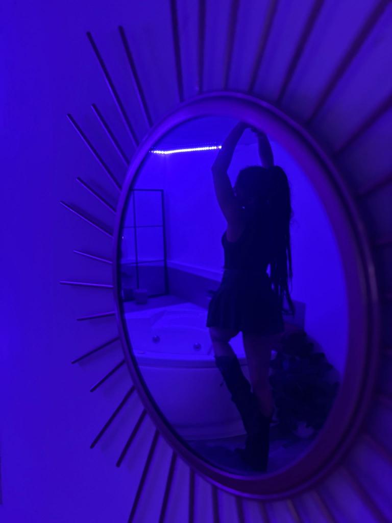 Chica busca chico en Madrid: 