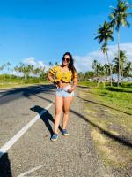 607338255: Chica busca chico en Sevilla