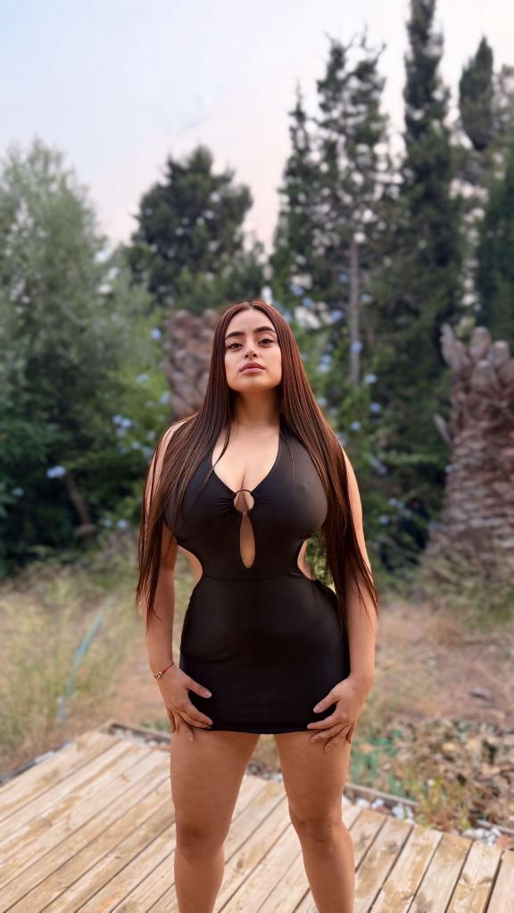 Chica busca chico en Málaga: Chica busca chico