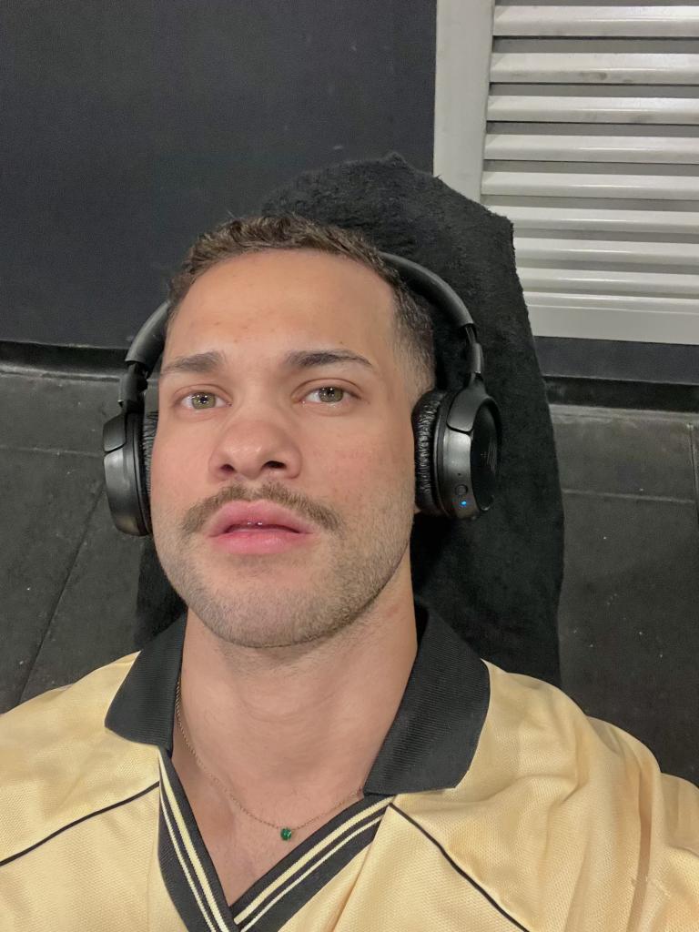 Chico busca chica en Madrid: 