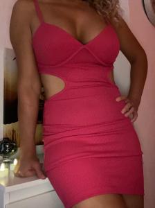 634797230: Chica busca chico en Málaga