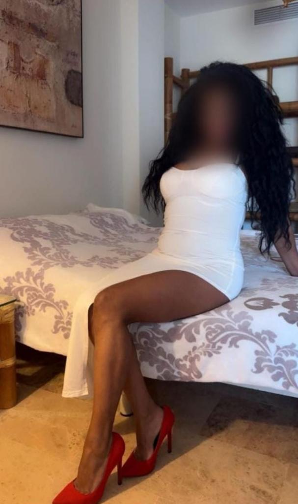 642213920: Chica busca chico en Alicante
