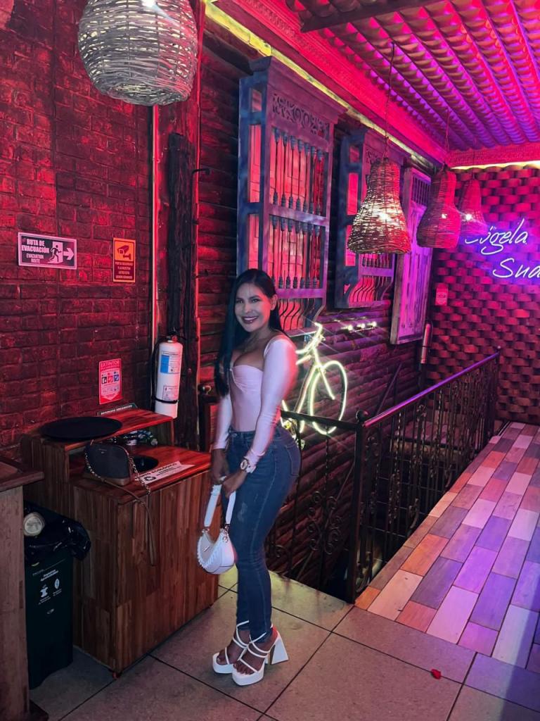 Chica busca chico en Pontevedra: 