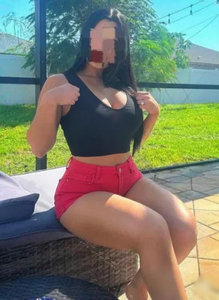 Chica busca chico en Huesca: 