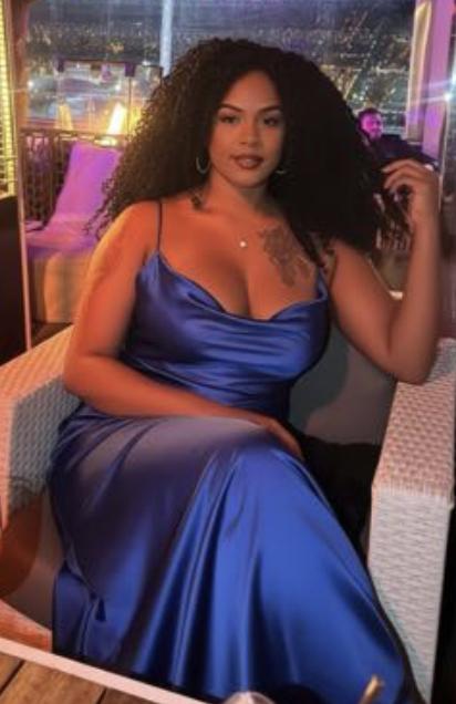 Chica busca chico en Málaga: Chica busca chico