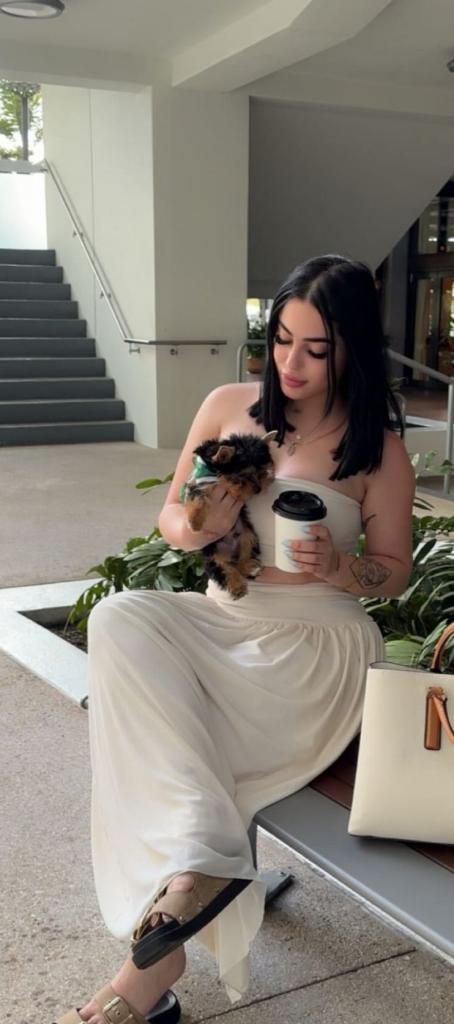 Chica busca chico en Almería: 