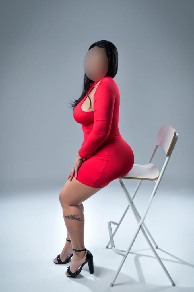 Chica busca chico en Alicante: 