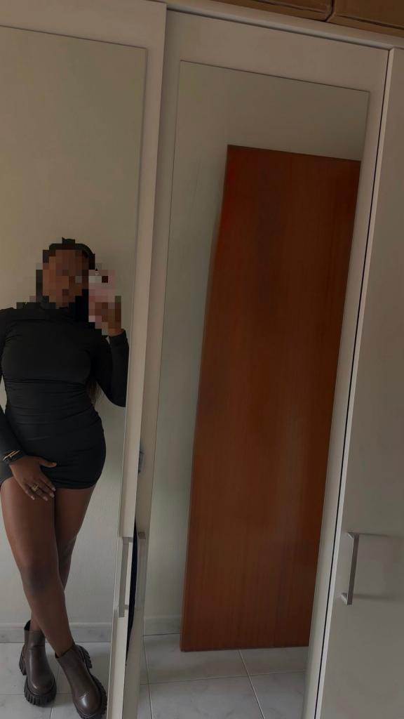 Chica busca chico en Gerona: 