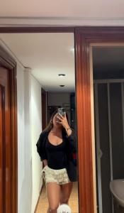 613215666: Chica busca chico en Madrid