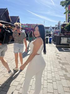 617042270: Chica busca chico en Zaragoza