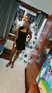 613543158: Chica busca chico en Valencia