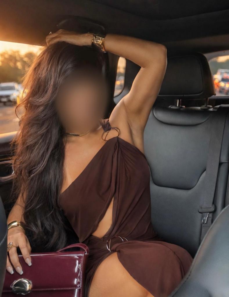 Chica busca chico en Zaragoza: Chica busca chico