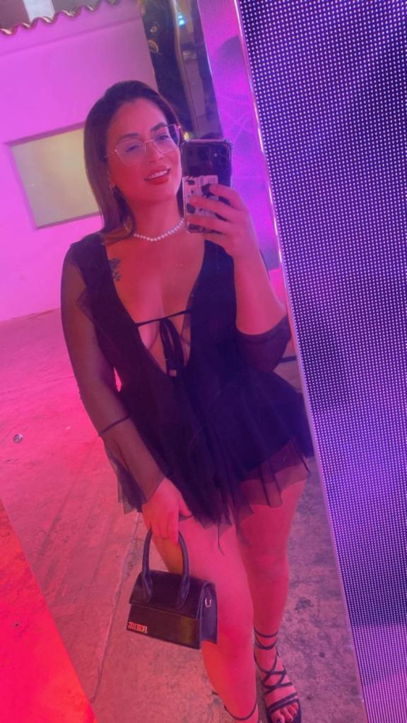 Chica busca chico en Mallorca: 