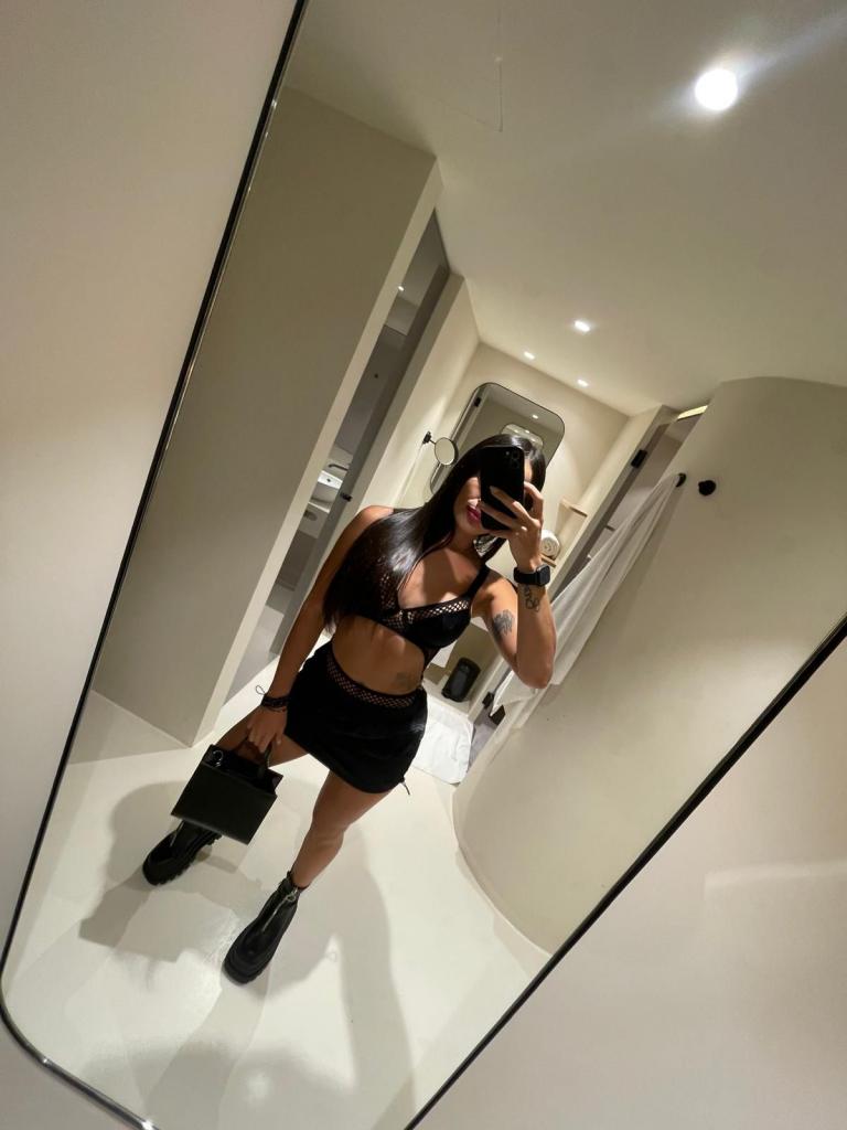 Chica busca chico en Mallorca: 