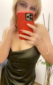 673861816: Chica busca chico en Barcelona