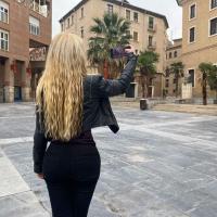 678207790: Chica busca chico en Barcelona