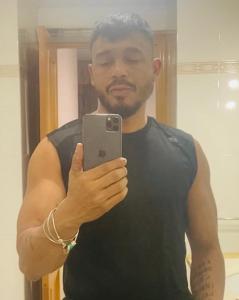 Chico busca chica en Barcelona: 