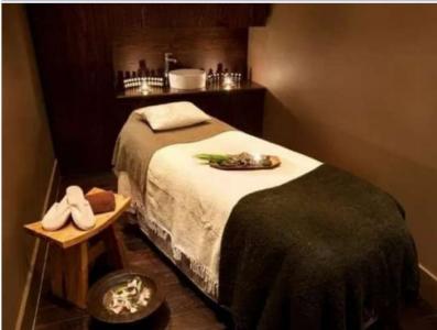 632263397: Chica busca chico en La Coruña