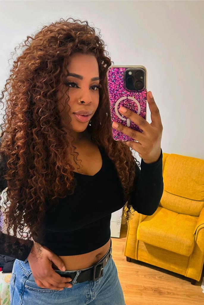 662062668: Chica busca chico en La Coruña