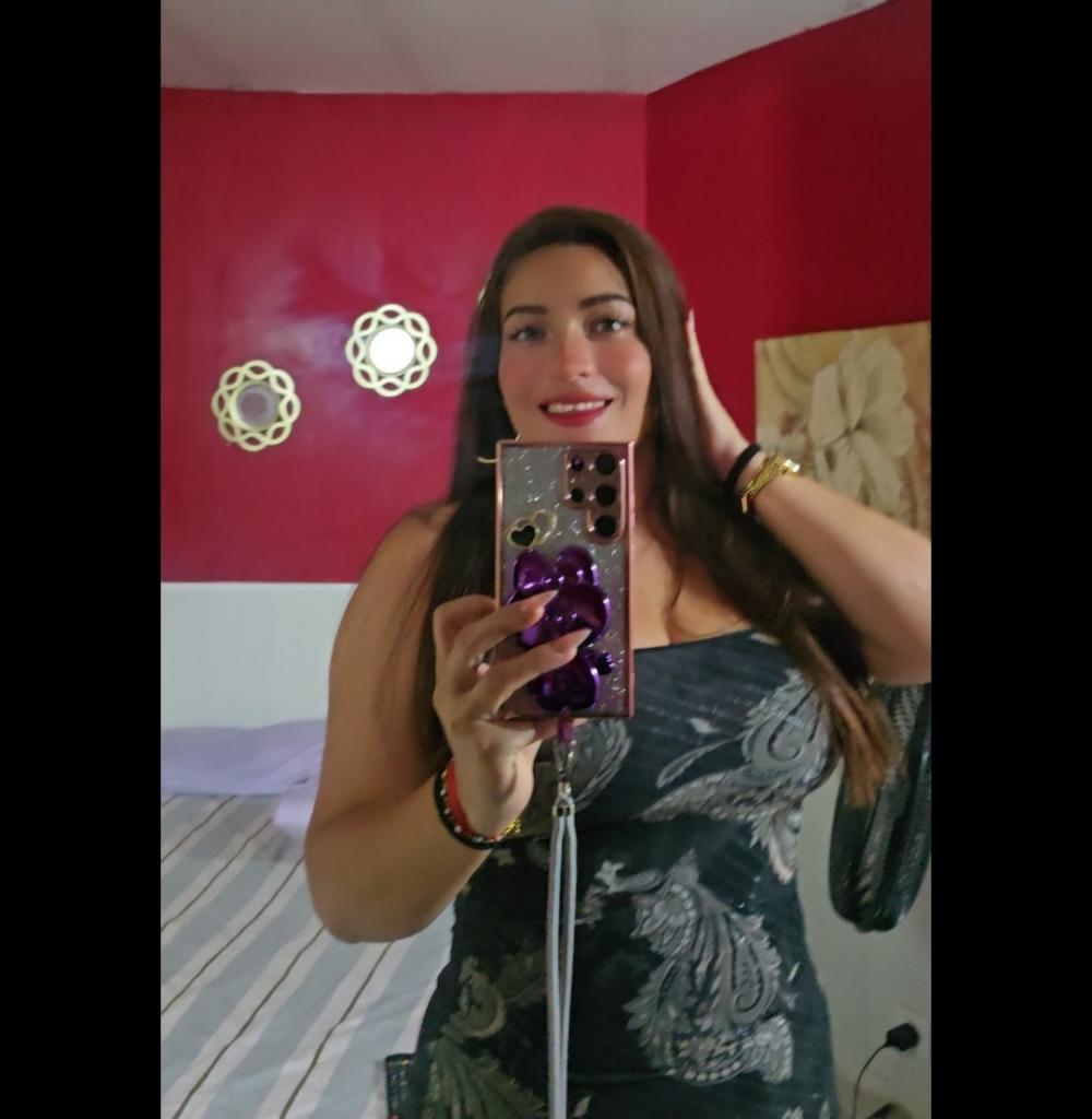 643302288: Chica busca chico en Lérida