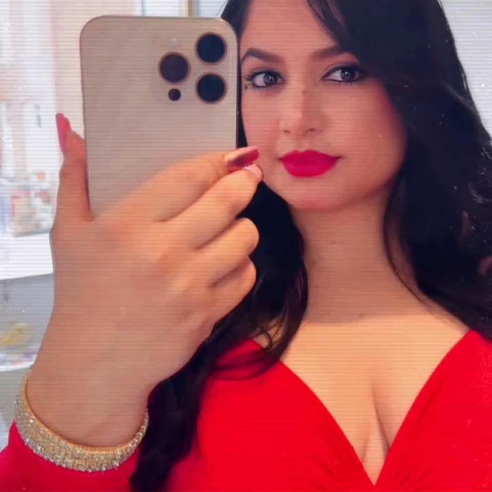 610058614: Chica busca chico en Barcelona