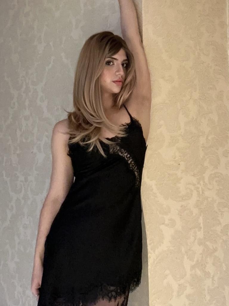 678554219: Travesti en Barcelona