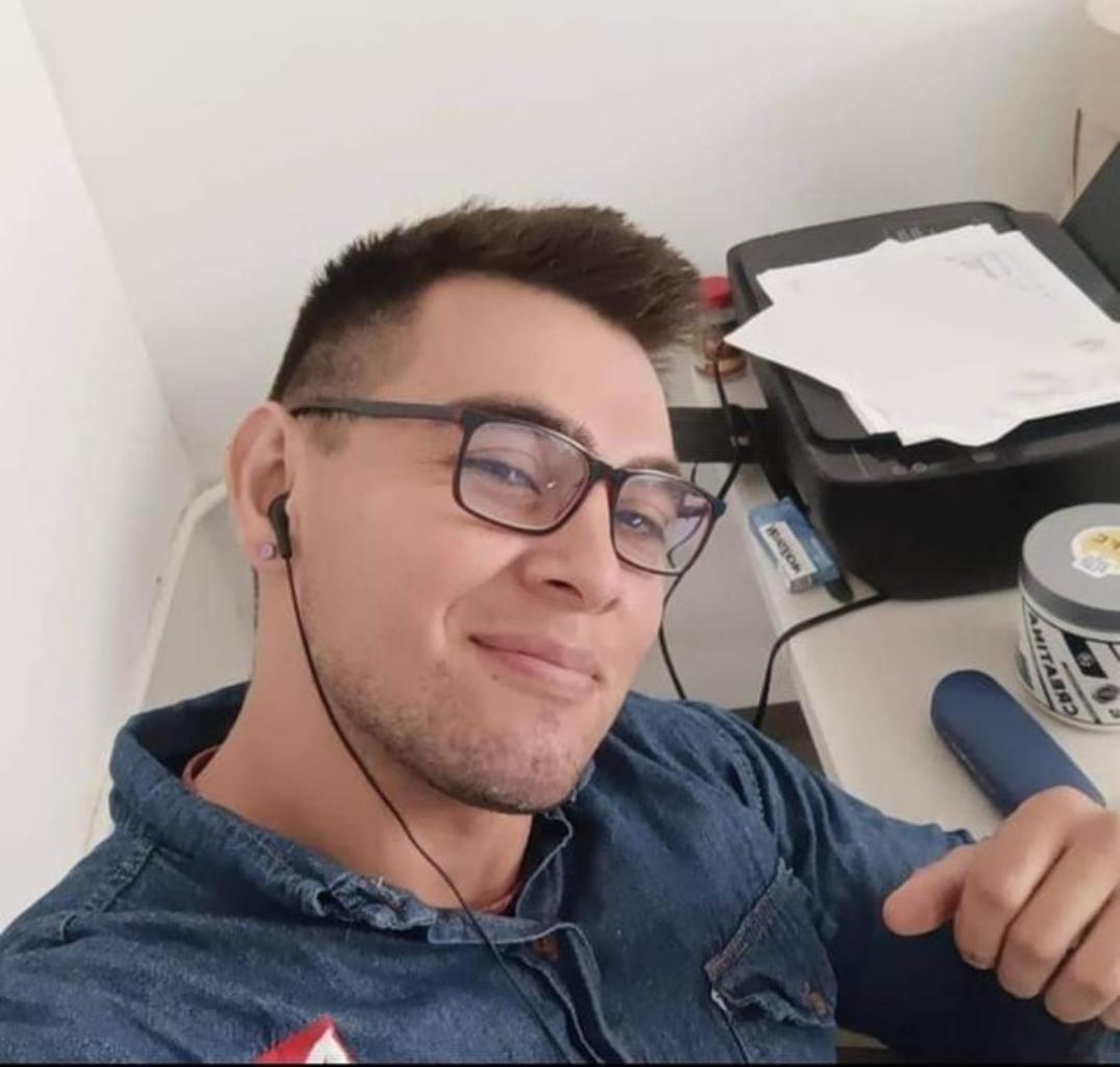 679034217: Chico busca chica en Madrid