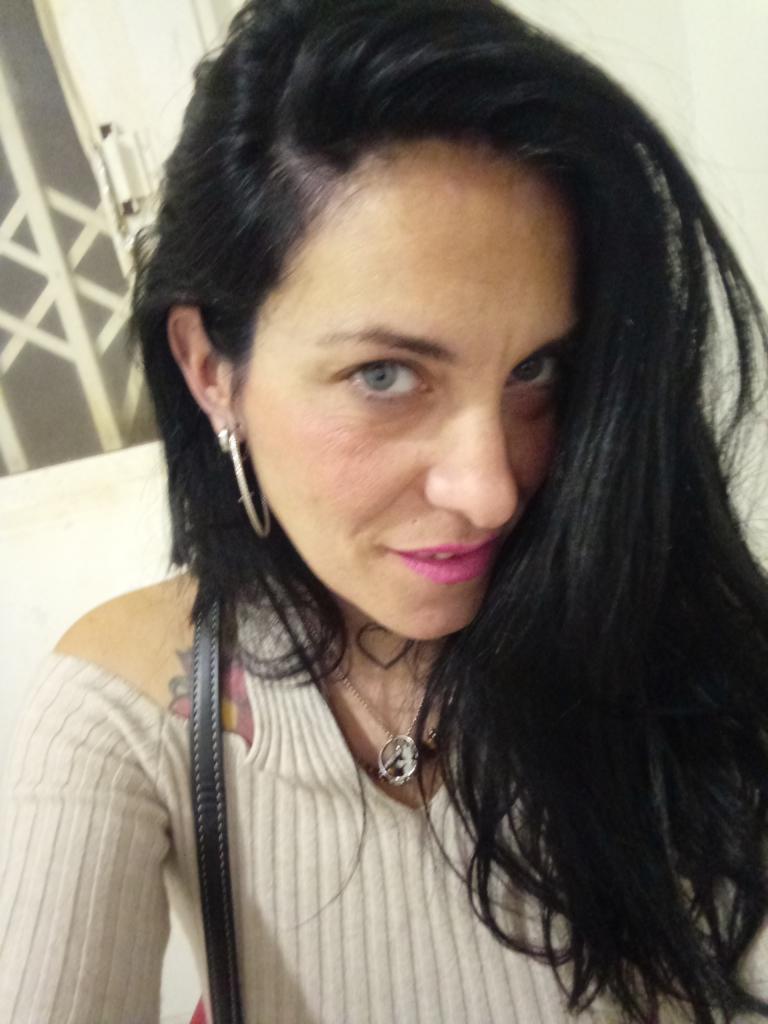 Chico busca chica en Almería: 