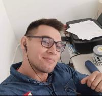 679034217: Chico busca chica en Madrid