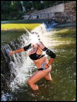 662697246: Chica busca chico en Sevilla