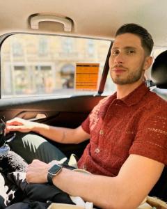 604834368: Chico busca chica en Madrid