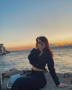 722151837: Chica busca chico en Barcelona