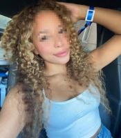 647492348: Chica busca chico en Madrid