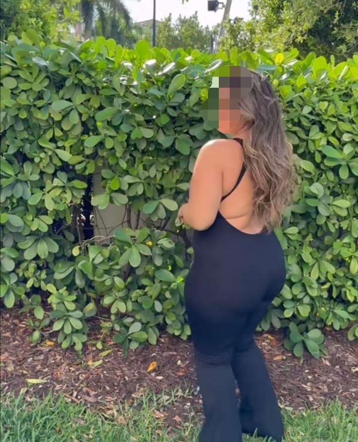 Chica busca chico en Huelva: 