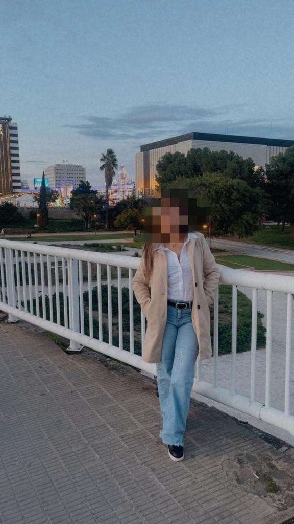 632279317: Chica busca chico en Valencia