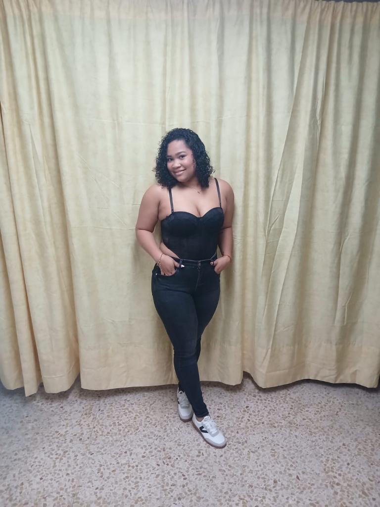 Chica busca chico en Alicante: 