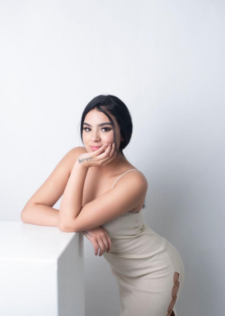 612284305: Chica busca chico en Valencia