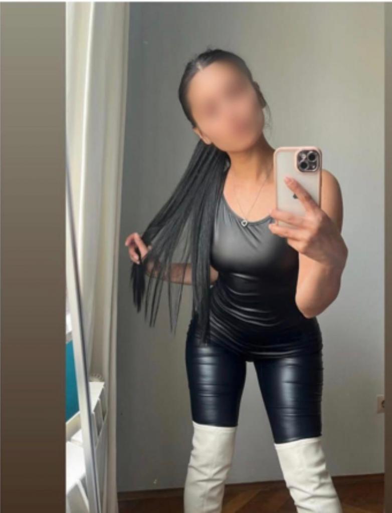 Chica busca chico en León: Chica busca chico