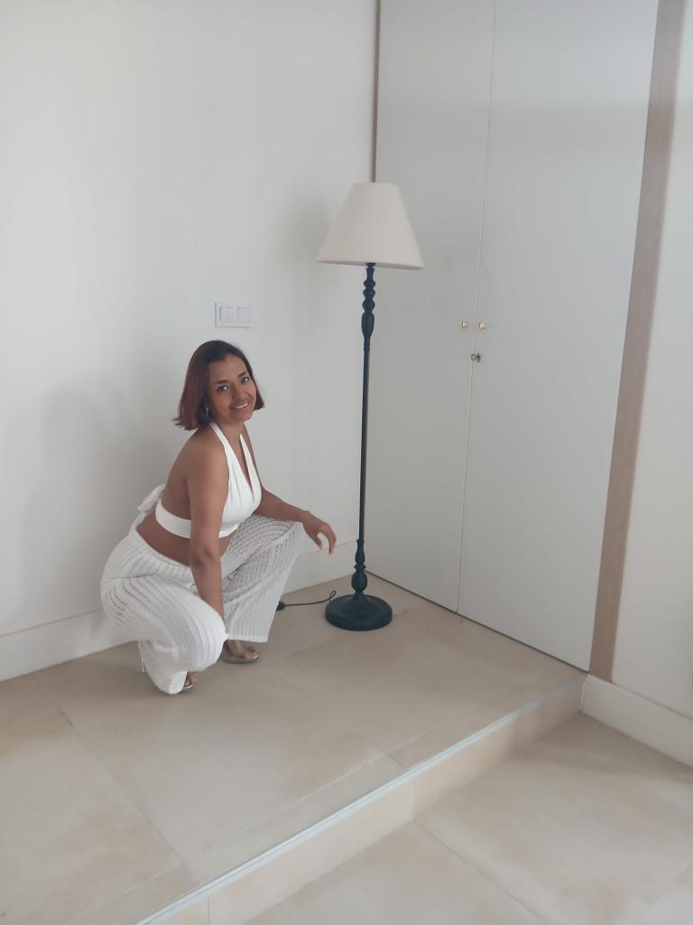 Chica busca chico en Sevilla: 