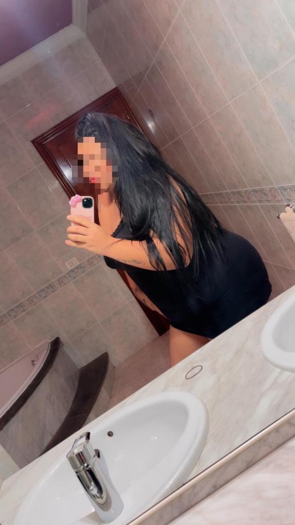 627147103: Chica busca chico en Tenerife