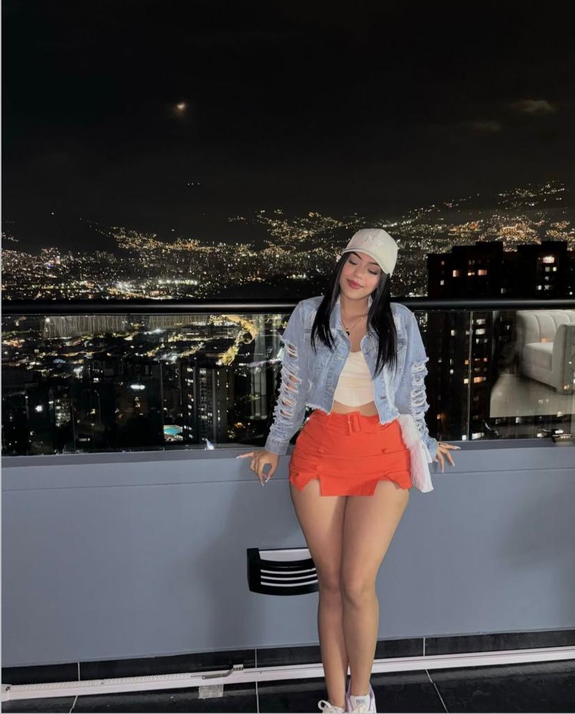 642540071: Chica busca chico en Pontevedra