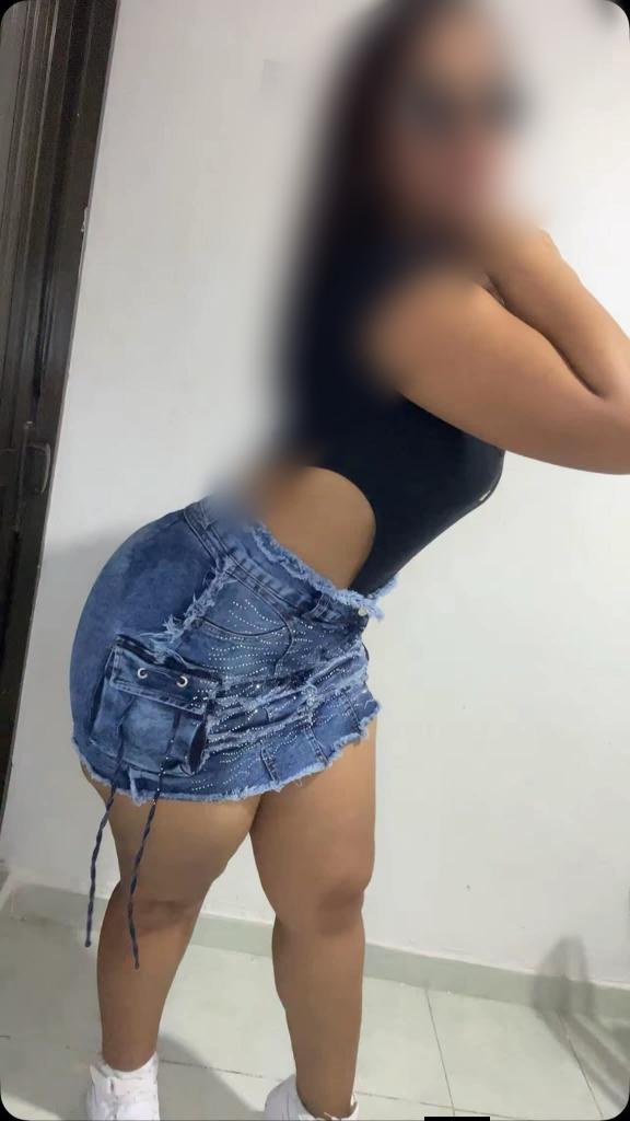 642951918: Chica busca chico en Navarra