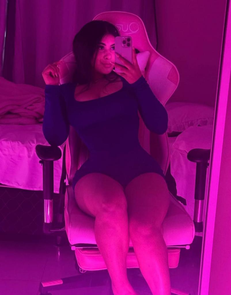 643759678: Chica busca chico en León