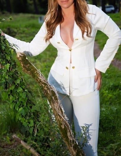 Chica busca chico en Asturias: 