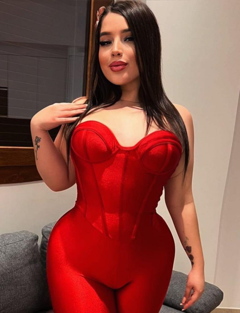 Chica busca chico en Mallorca: 